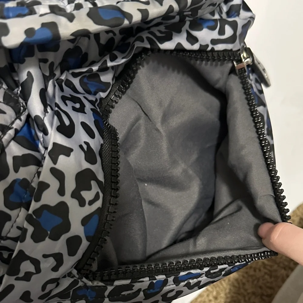 SONDRA ROBERTS Stylish Squared Leopard Print Tote Bag - Gray and Blue EUC